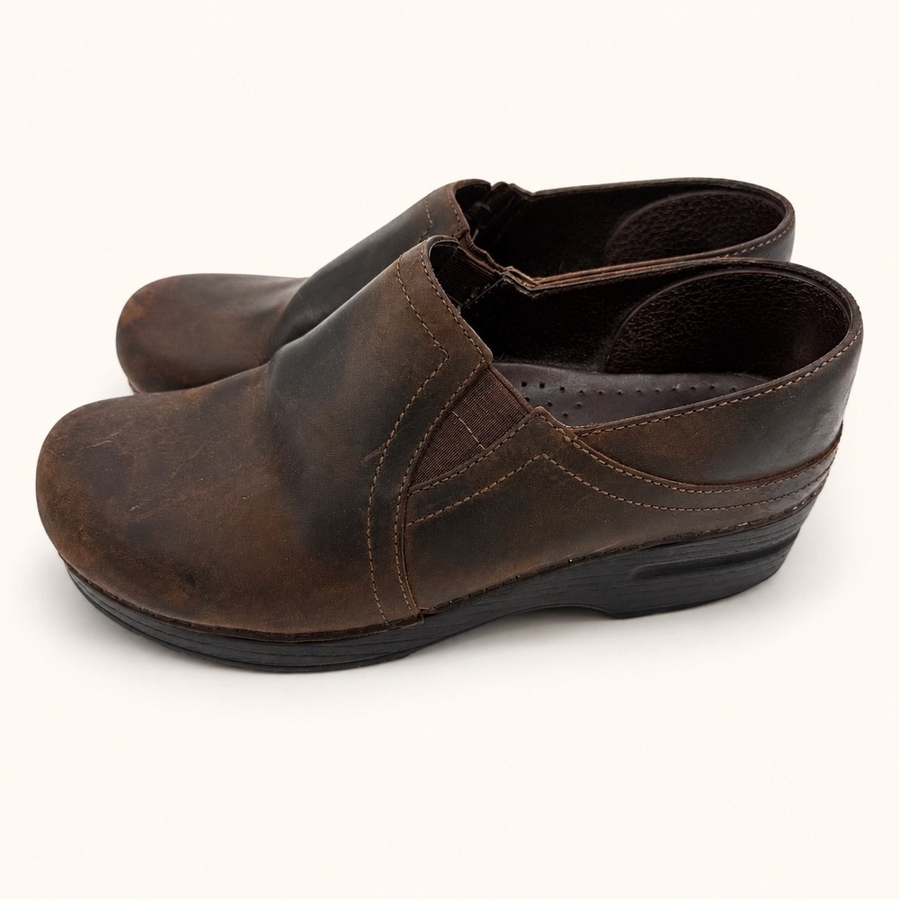 Dansko Professional 38 Brown Oiled Leather Comfort Clogs Slip On Shoes Work